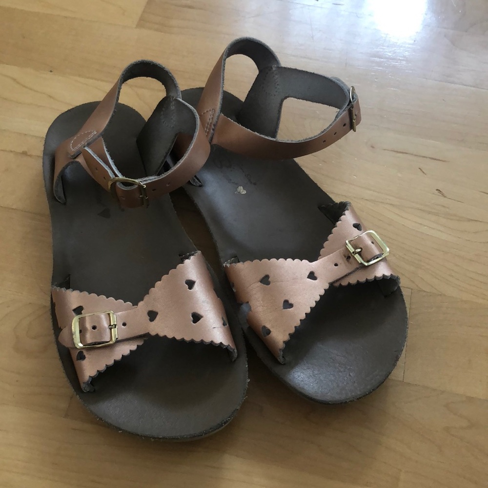 Salt Water Sandals Rose Gold Size 2 Kids